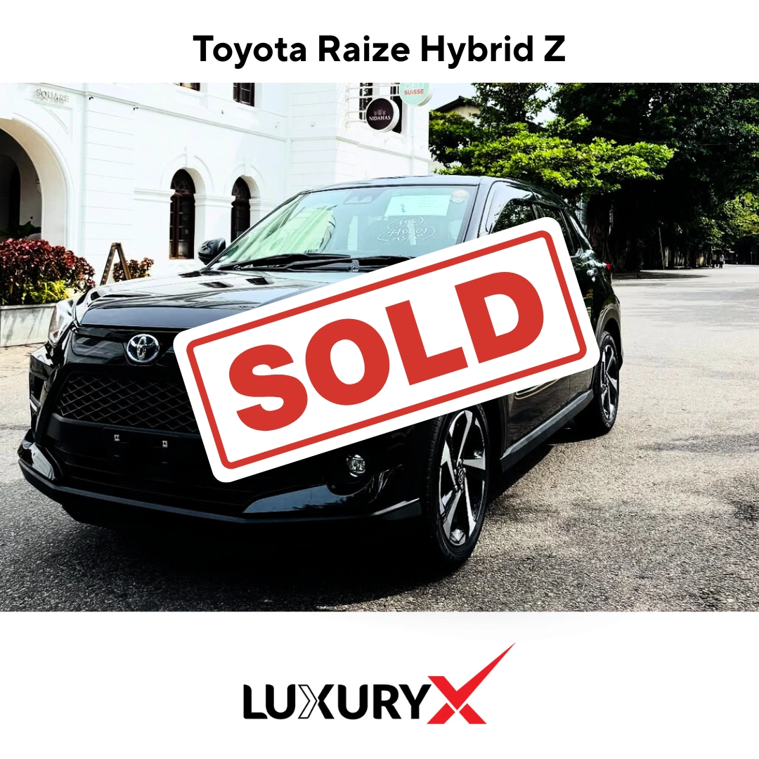 Toyota Raize Hybrid Z – Full Black | 1.2L Hybrid SUV Japan Model